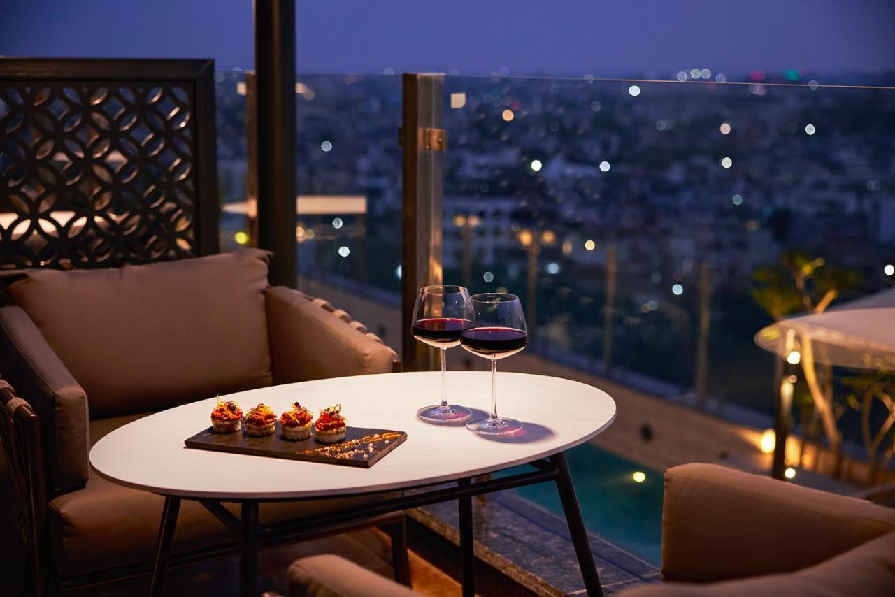 Hyatt Place Jaipur Malviya Nagar Eksteriør billede The View